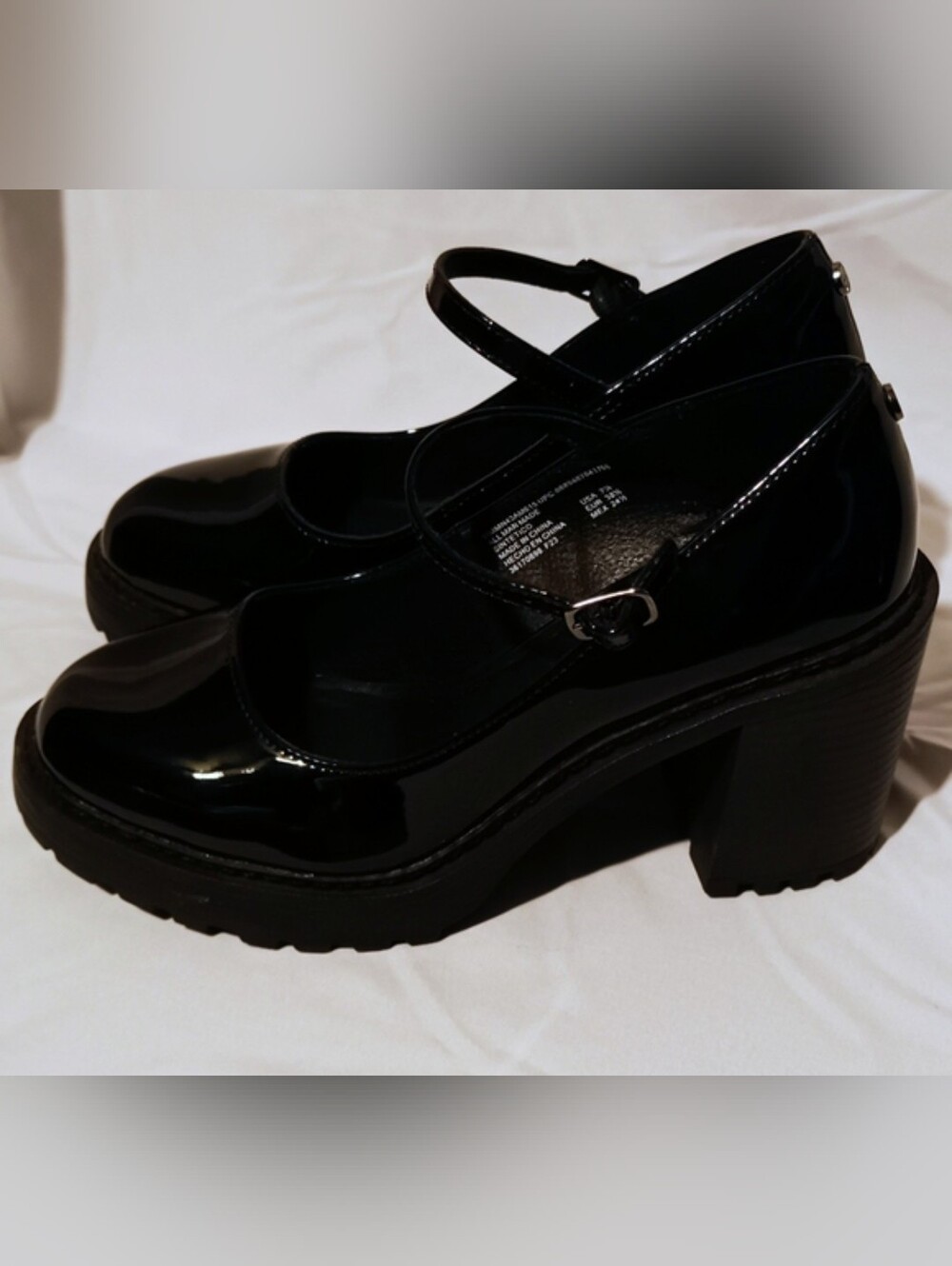 🍈 Steve Madden Shiny Black Mary Jane Heels – Size 7.5 - Picture 4 of 12